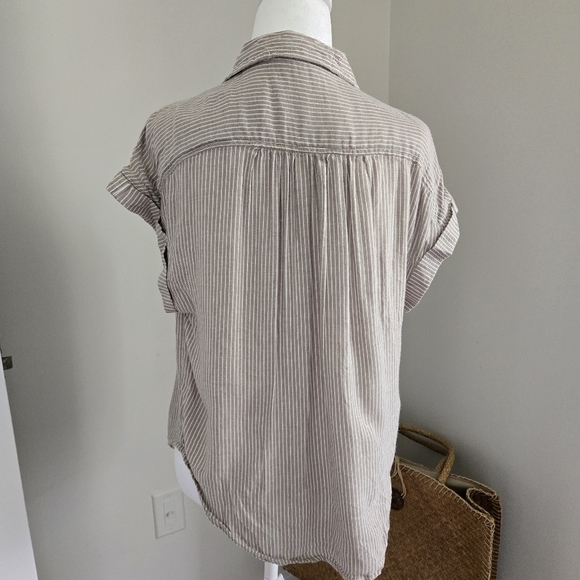 Japna Striped Button-Up Women's Medium Top - Picture 3 of 8